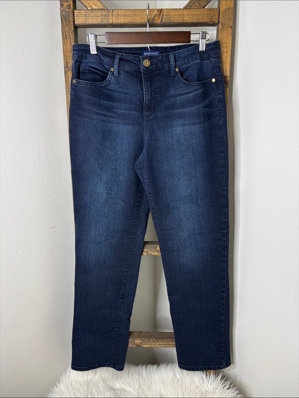 Bandolino Women’s Straight Leg Jeans in Dark Indigo Size 10